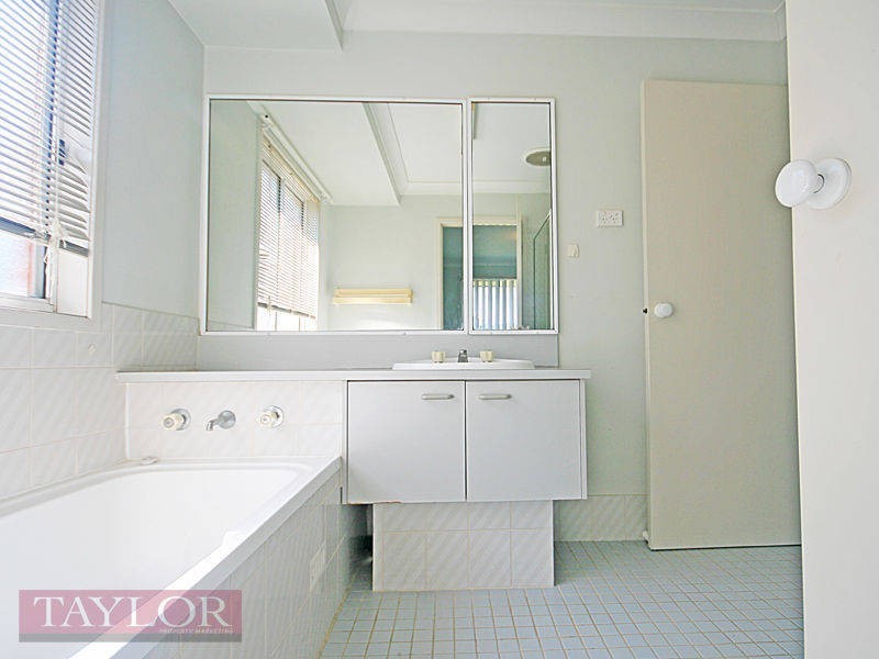 108 Summerfield Street, Quakers Hill NSW 2763