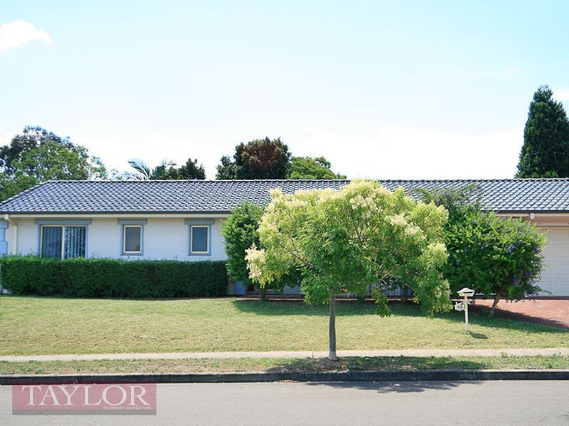 46 Whitehaven Avenue, Quakers Hill NSW 2763