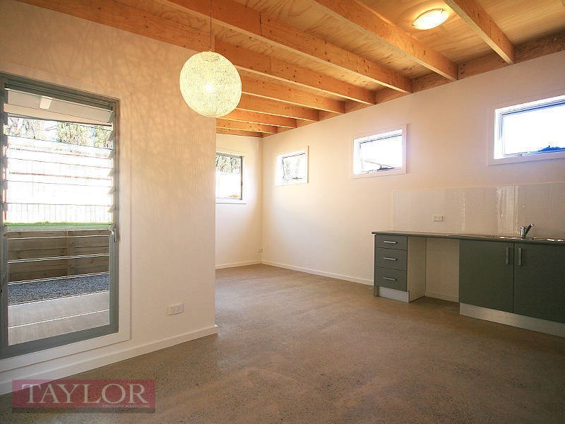 95a Kleins Road, Northmead NSW 2152