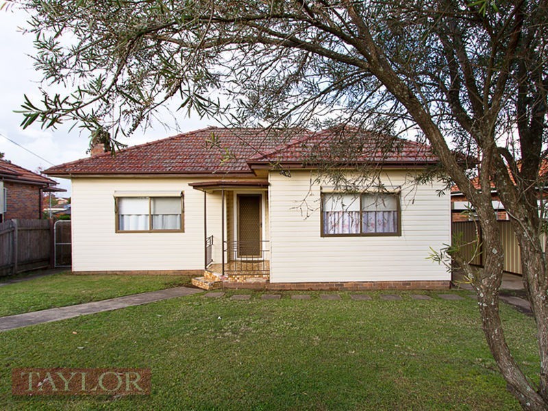 44 Coleman Street, Merrylands NSW 2160