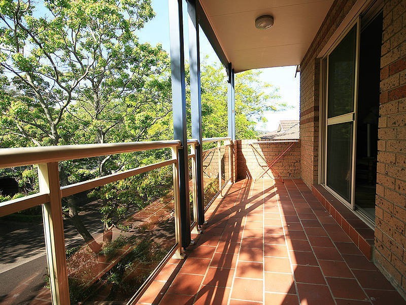 112/40 Strathalbyn Drive, Oatlands NSW 2117