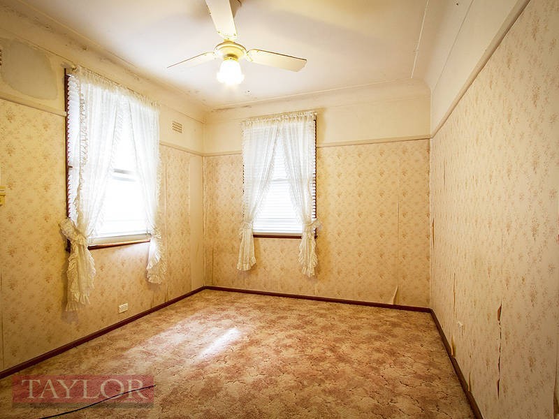 15 Charles Street, Oatlands NSW 2117