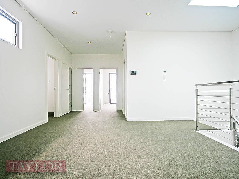 68 Central Park Avenue, Baulkham Hills NSW 2153