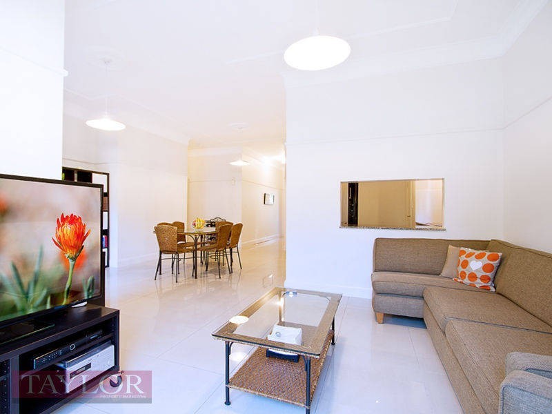 137/40 Strathalbyn Drive, Oatlands NSW 2117