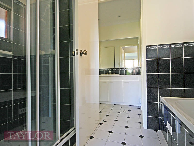 26 Benares Crescent, Quakers Hill NSW 2763