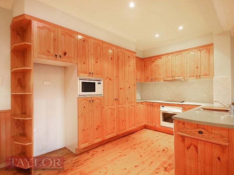 13 Alanas Avenue, Oatlands NSW 2117