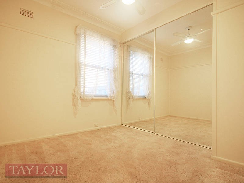 13 Alanas Avenue, Oatlands NSW 2117