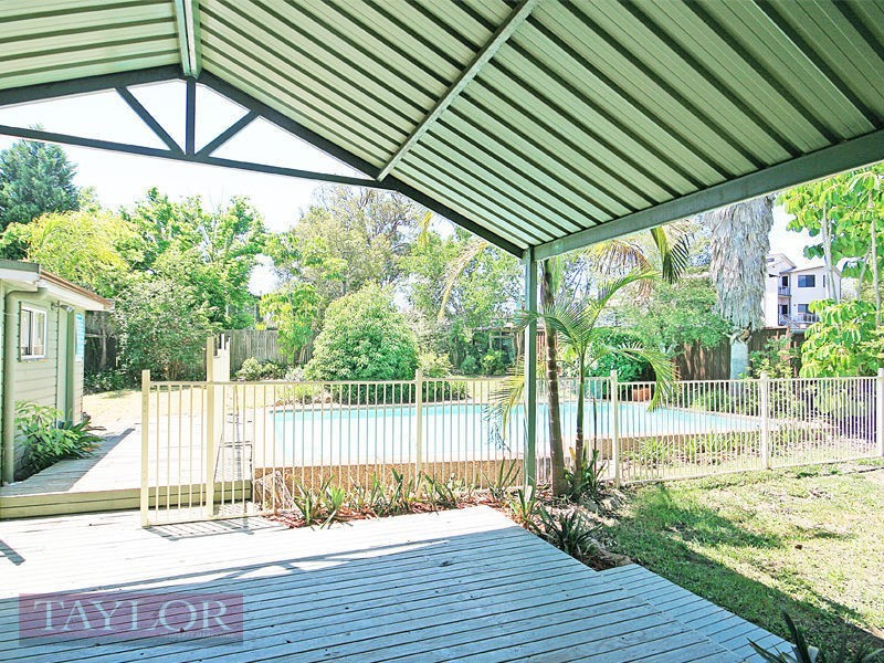 13 Alanas Avenue, Oatlands NSW 2117