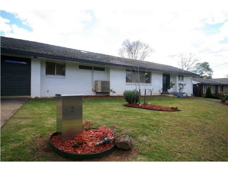 2 Quentin Place, Oatlands NSW 2117