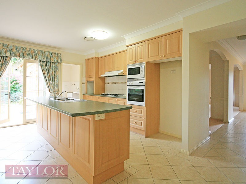 81 Redden Drive, Kellyville NSW 2155