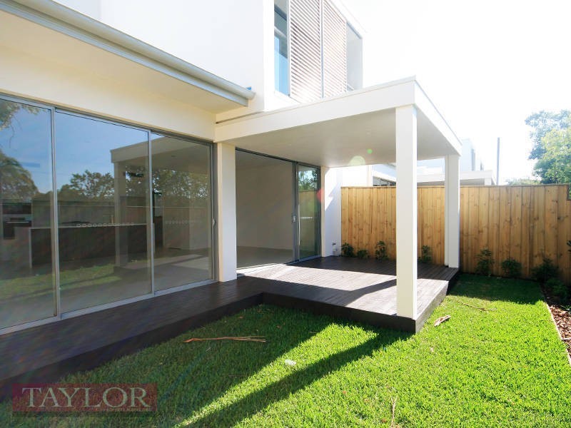 28 Central Park Avenue, Bella Vista NSW 2153