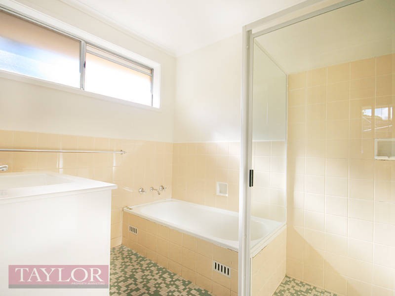 29 Edinburgh Avenue, Carlingford NSW 2118