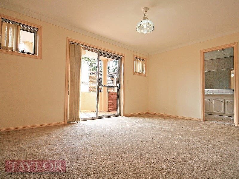 5/2 Vista Street, Oatlands NSW 2117