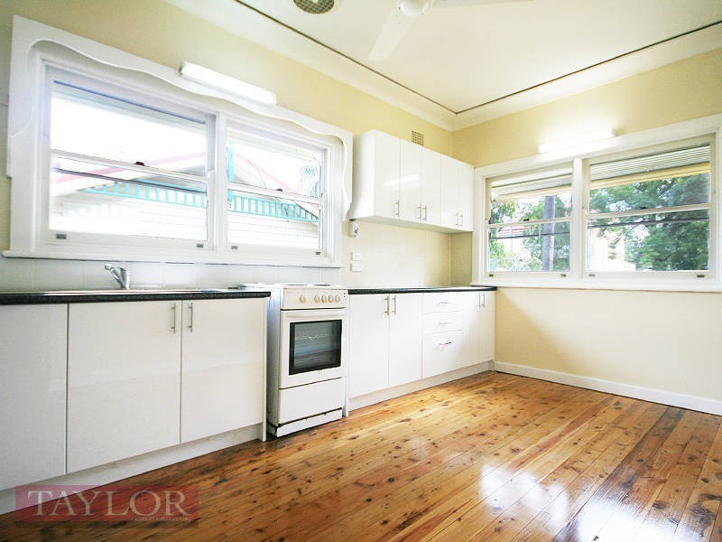 27 Albert Street, Granville NSW 2142