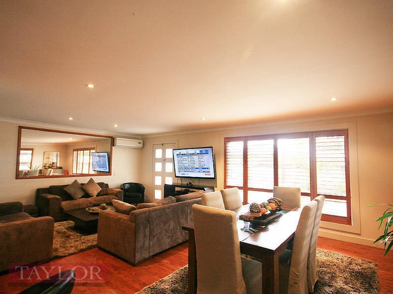 54 Somerset Drive, North Rocks NSW 2151