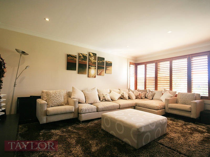 54 Somerset Drive, North Rocks NSW 2151