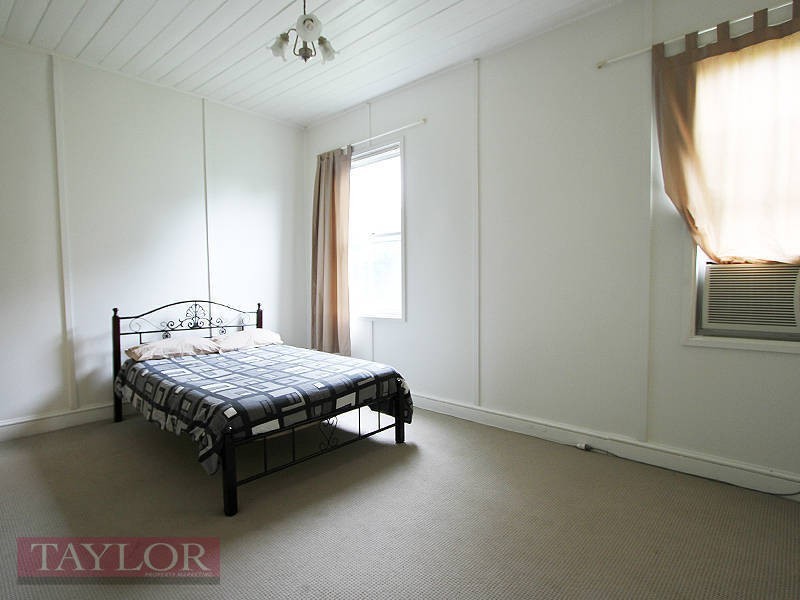 14 Macquarie Street, Singleton NSW 2330