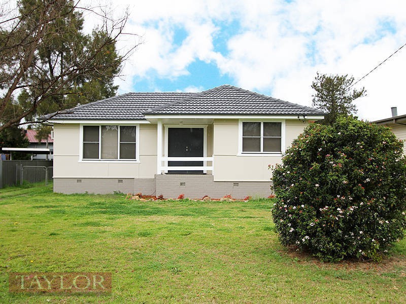 11 Kennedy Street, Singleton NSW 2330