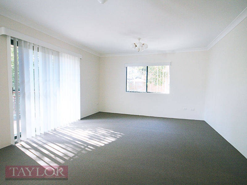 2/27 Early Street, Parramatta NSW 2150