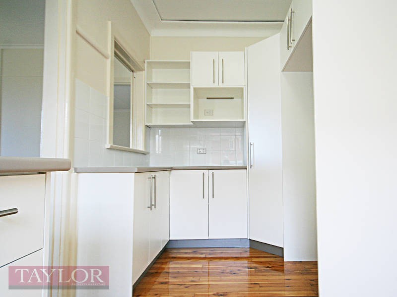 22 Frederick Street, Pendle Hill NSW 2145