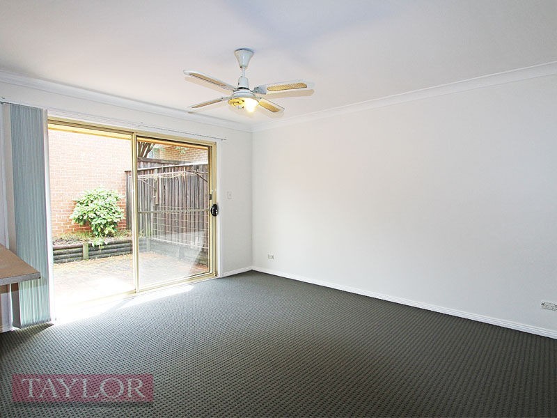 8/66-68 Honiton Avenue, Carlingford NSW 2118