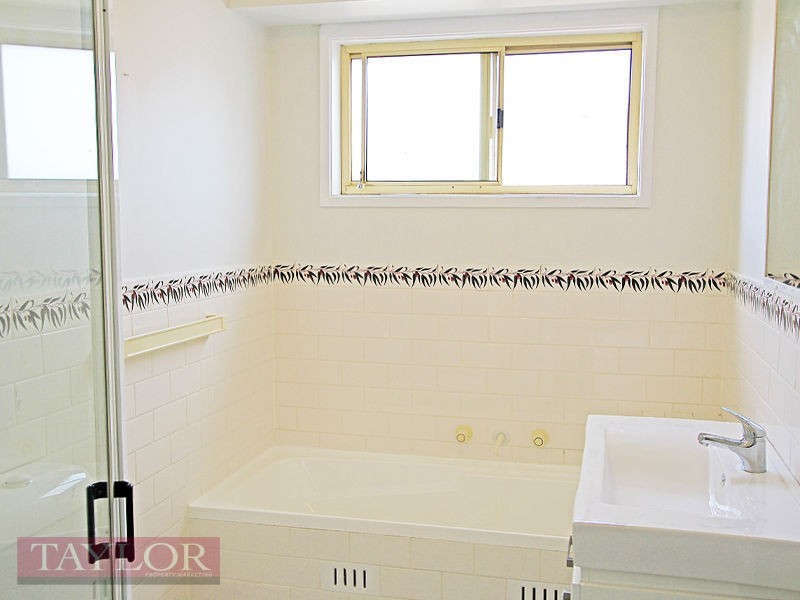 8/66-68 Honiton Avenue, Carlingford NSW 2118