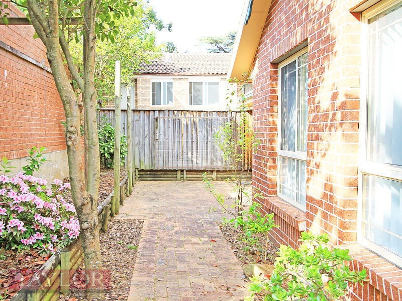 8/66-68 Honiton Avenue, Carlingford NSW 2118