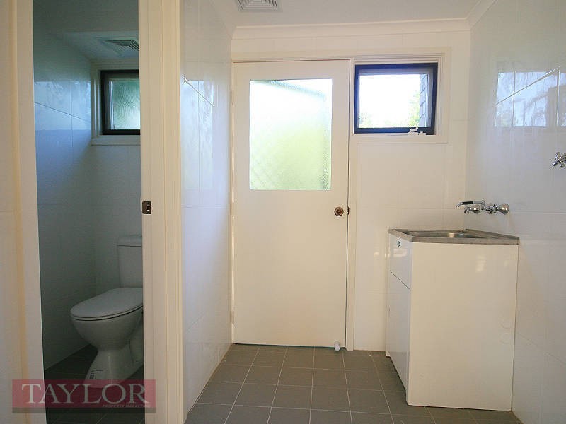 1 Yarralumla Drive, Carlingford NSW 2118