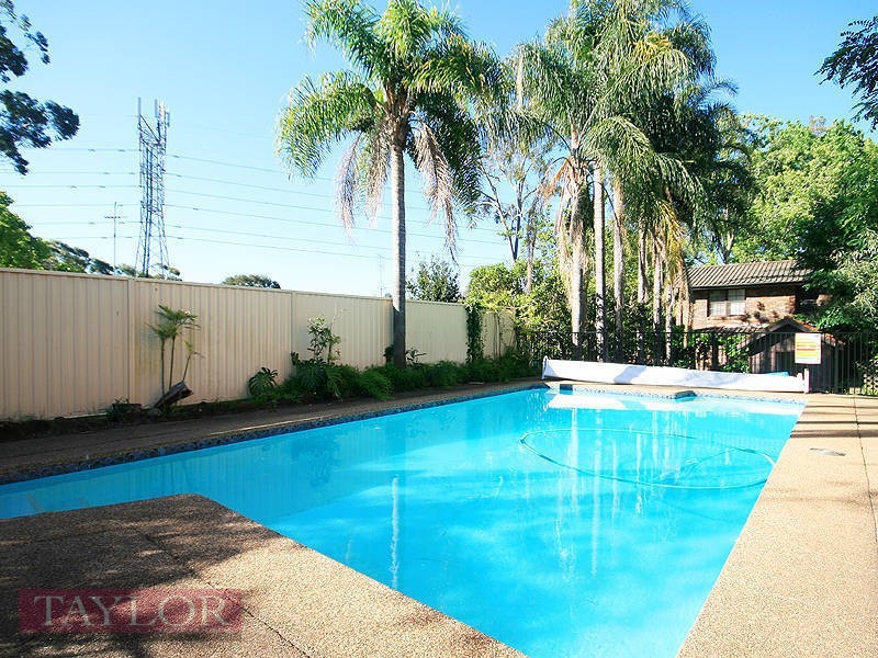 1 Yarralumla Drive, Carlingford NSW 2118