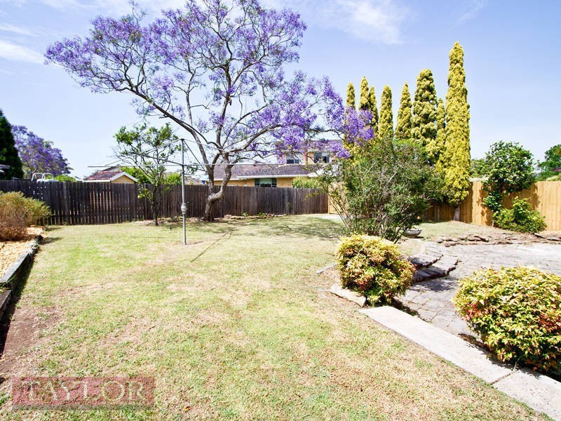 6 Lipsia Place, Carlingford NSW 2118