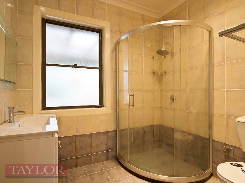 4 Alanas Avenue, Oatlands NSW 2117