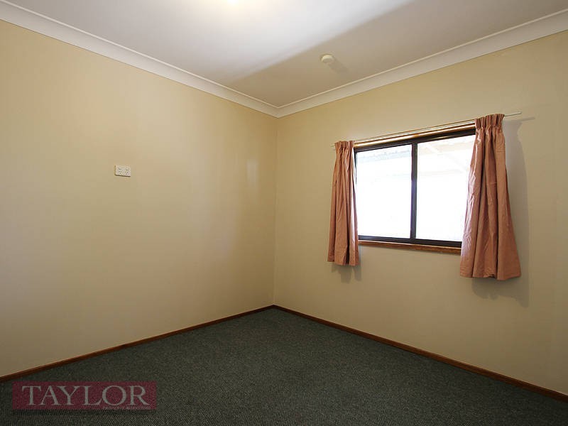 26 Little Park Street, Greta NSW 2334