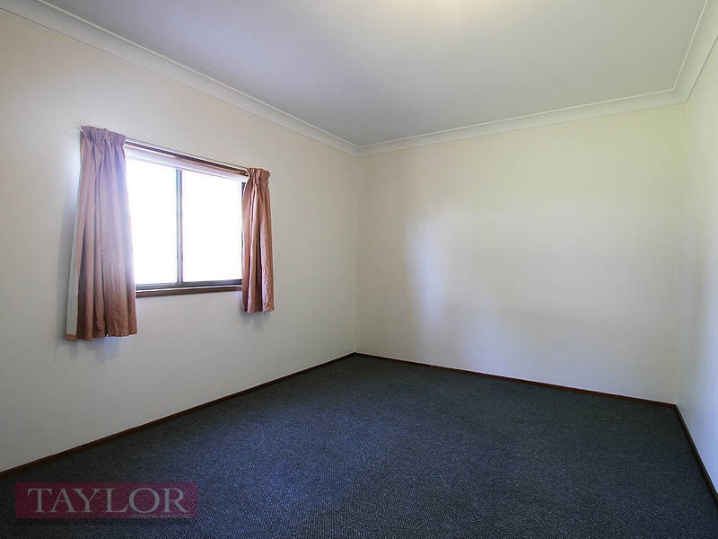 26 Little Park Street, Greta NSW 2334