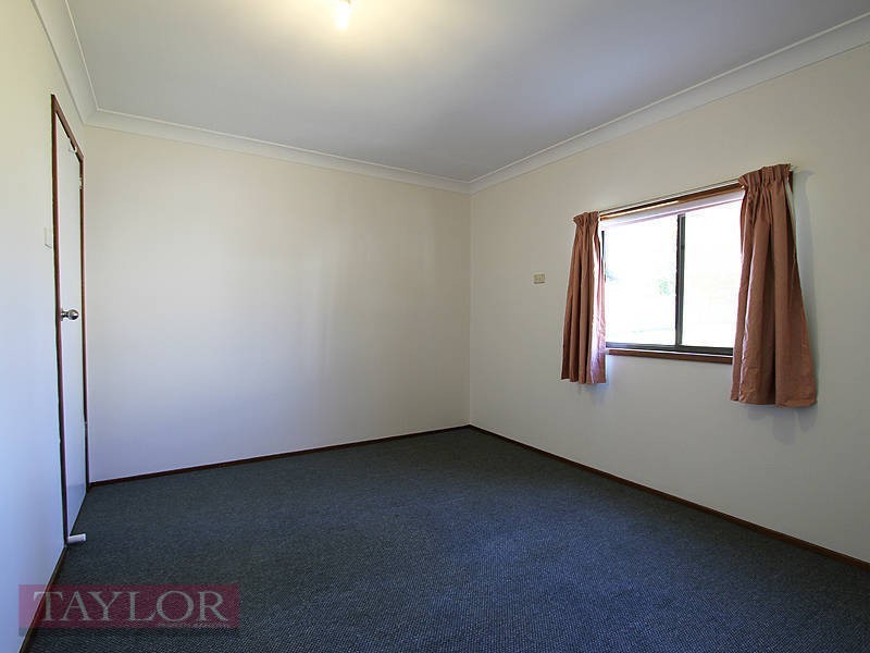 26 Little Park Street, Greta NSW 2334