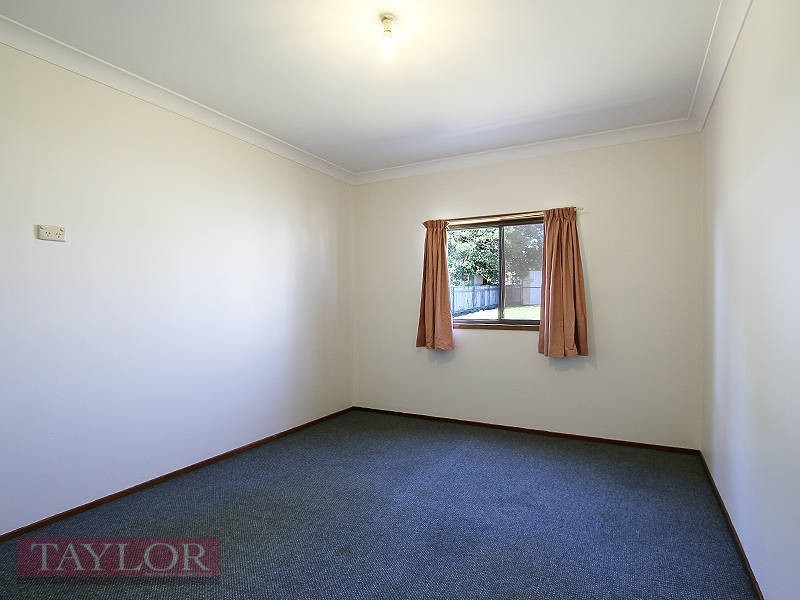26 Little Park Street, Greta NSW 2334