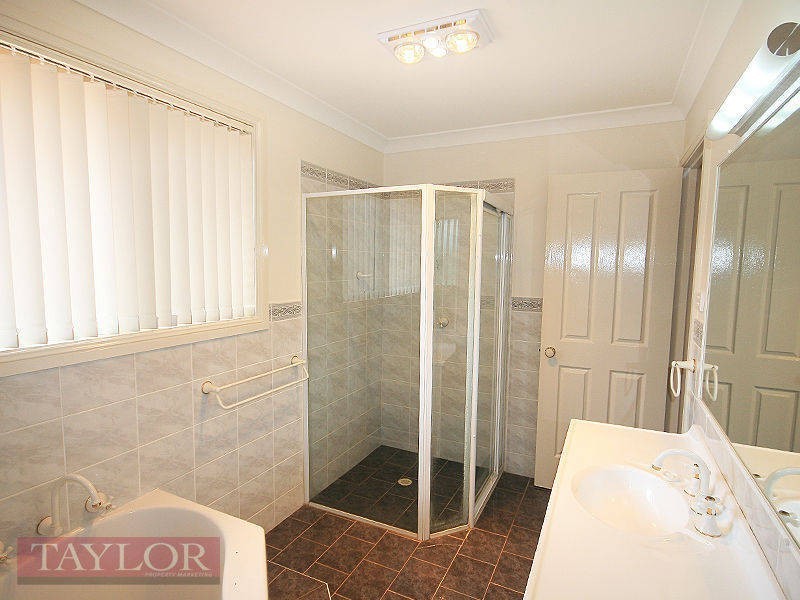 2 Heywood Court, Bella Vista NSW 2153