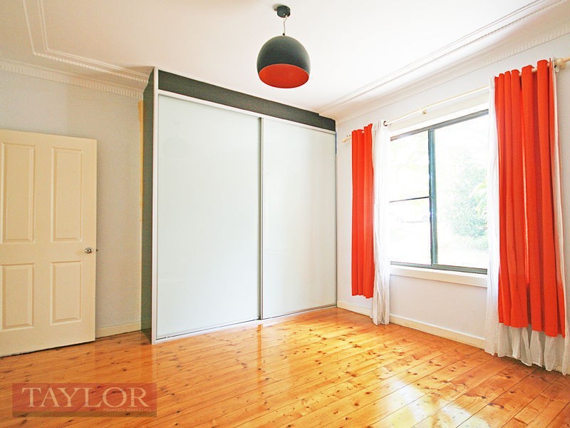 4 Alanas Avenue, Oatlands NSW 2117