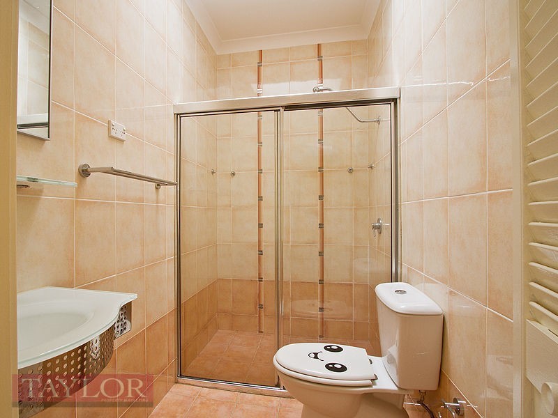 4 Alanas Avenue, Oatlands NSW 2117