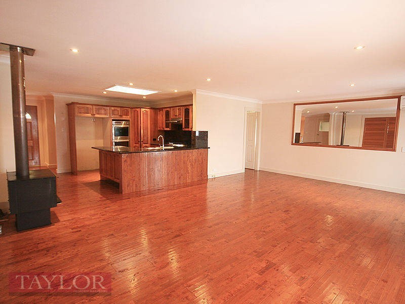 54 Somerset Drive, North Rocks NSW 2151