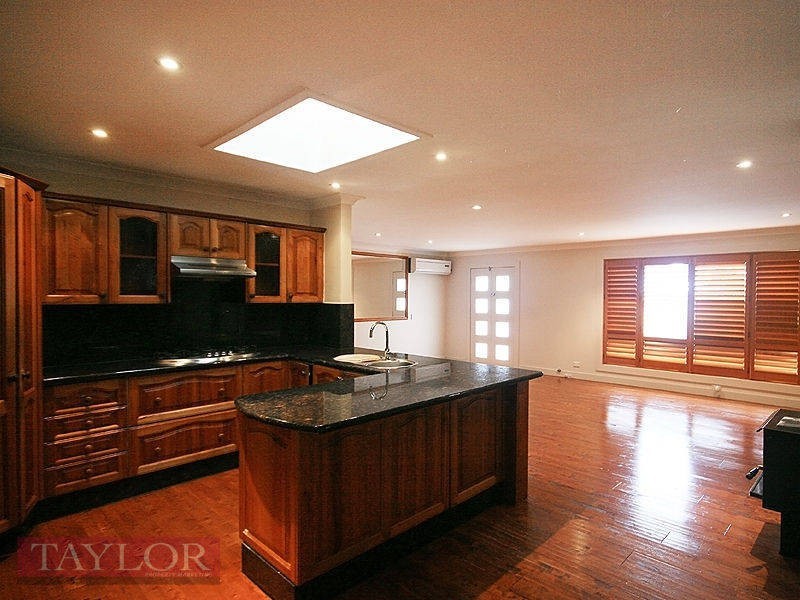 54 Somerset Drive, North Rocks NSW 2151