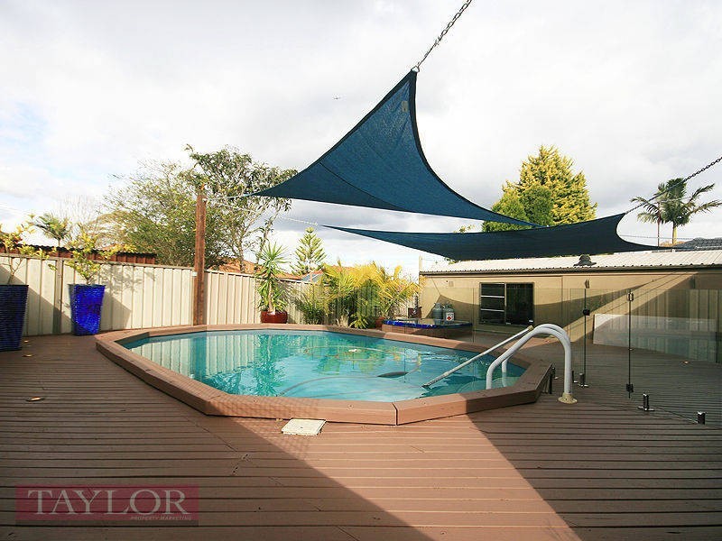 54 Somerset Drive, North Rocks NSW 2151