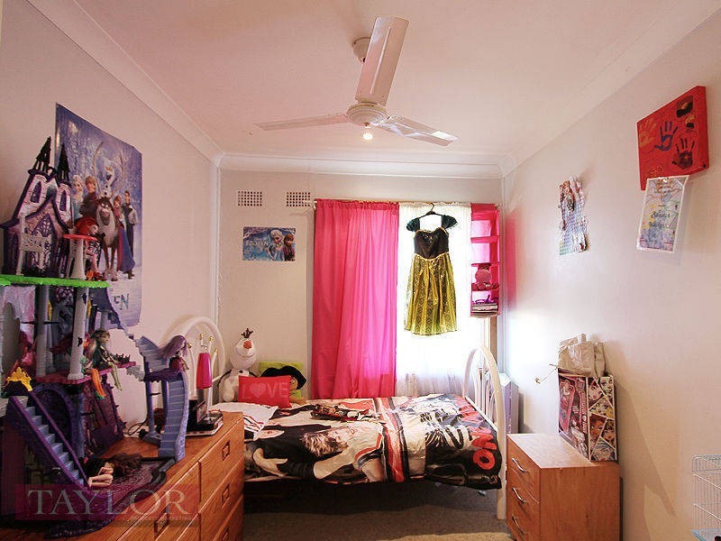 36 Blaxland Avenue, Singleton NSW 2330