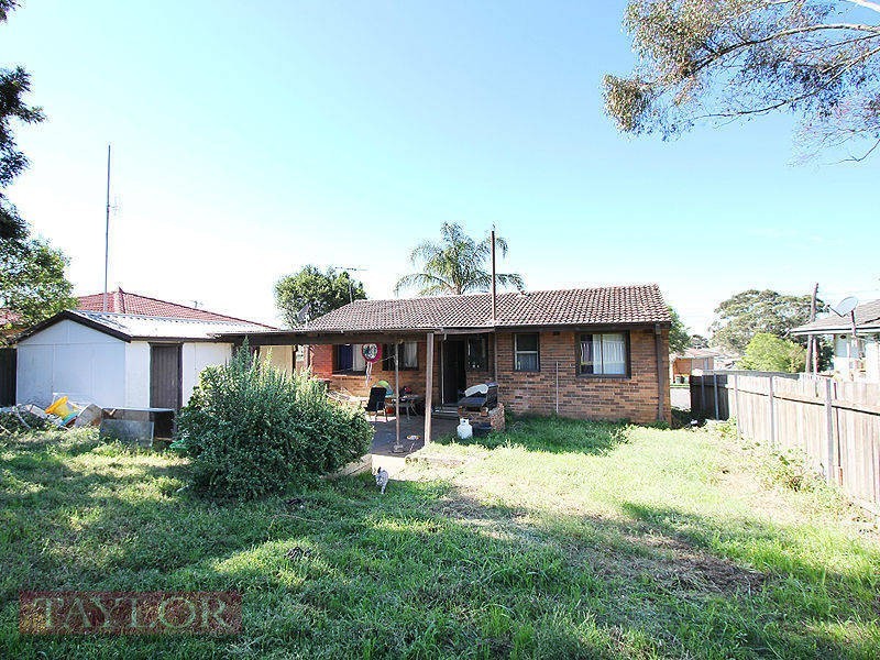 36 Blaxland Avenue, Singleton NSW 2330