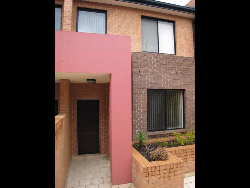 18/210 Pennant Hills Road, Oatlands NSW 2117