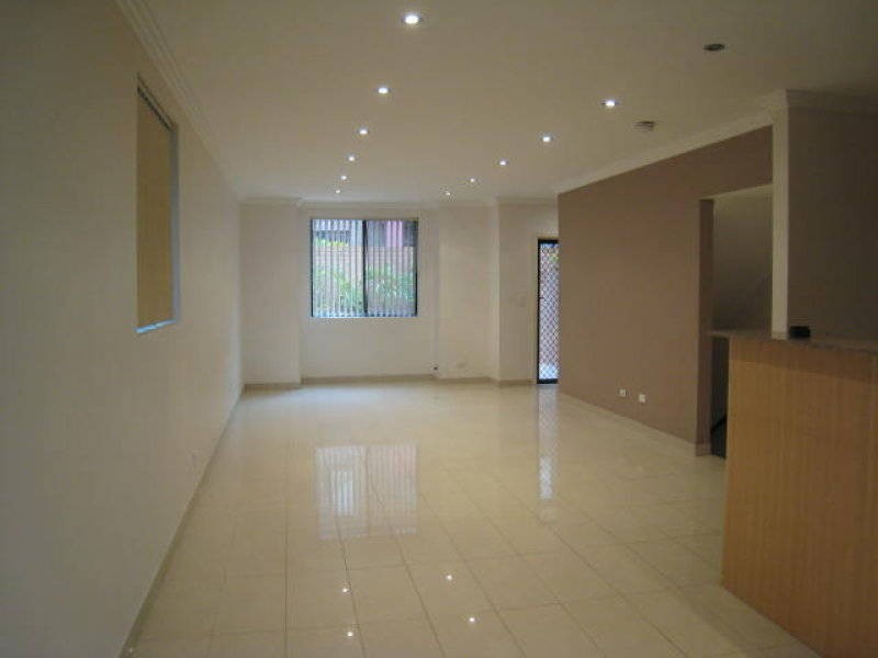 18/210 Pennant Hills Road, Oatlands NSW 2117