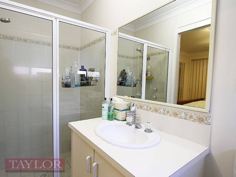 13 Madden Parade, Singleton NSW 2330