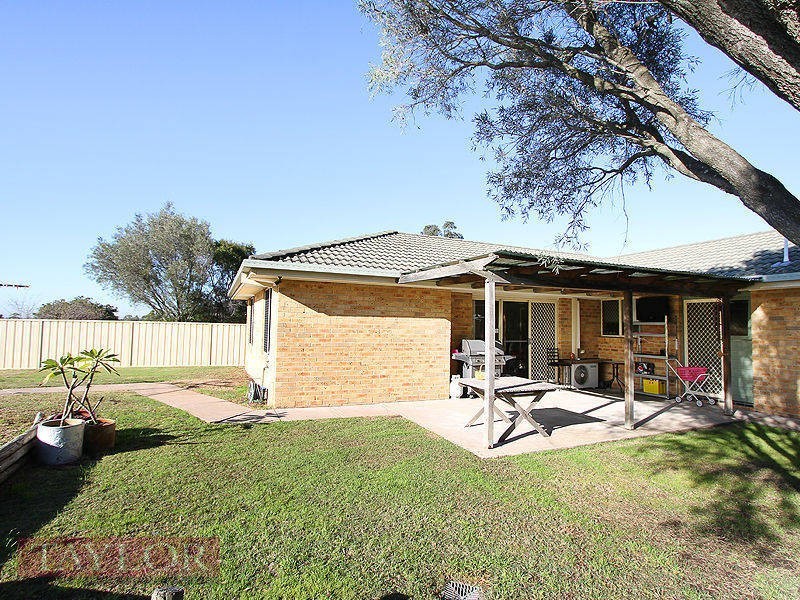 13 Madden Parade, Singleton NSW 2330