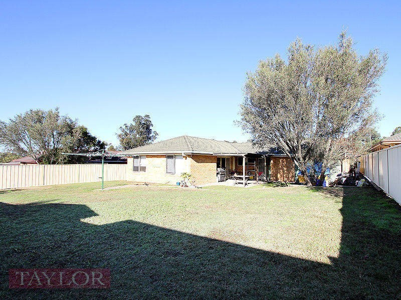 13 Madden Parade, Singleton NSW 2330