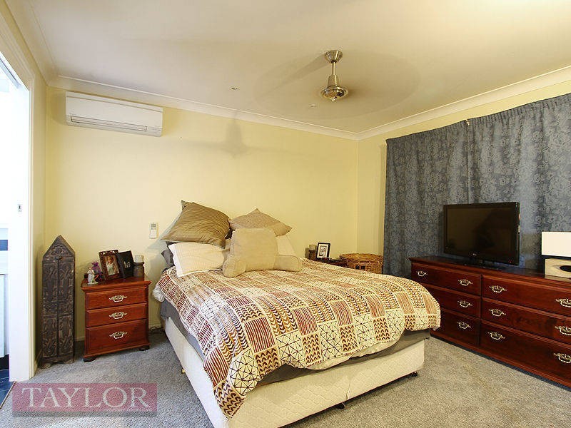 24 D’Arbon Avenue, Singleton NSW 2330