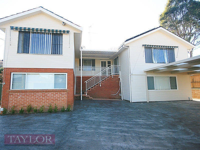 1 Kelvin Court, Oatlands NSW 2117